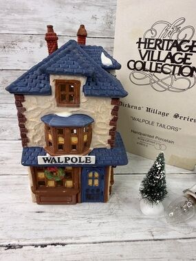 Department 56 “Walpole Tailors” Dicken Christmas Village 1988 w box and light